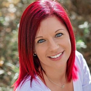 Meet your Posher, Jenn